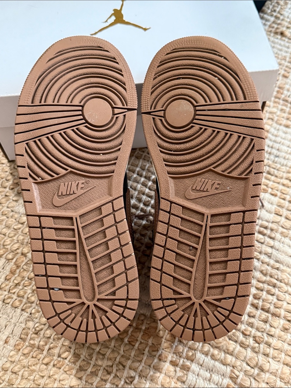 Women’s Air Jordans Low Dunks - Picture 6 of 11